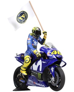 Yamaha YZR-M1 Movistar (MotoGP Catalunya with Valentino Rossi Figure and Flag 2018)