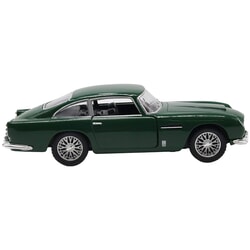 Aston Martin DB5 (1963) in British Racing Green