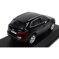 Audi Q5 (2017) in Black