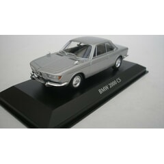 BMW 2000 CS 1967 1:43 scale Minichamps Diecast Model Car