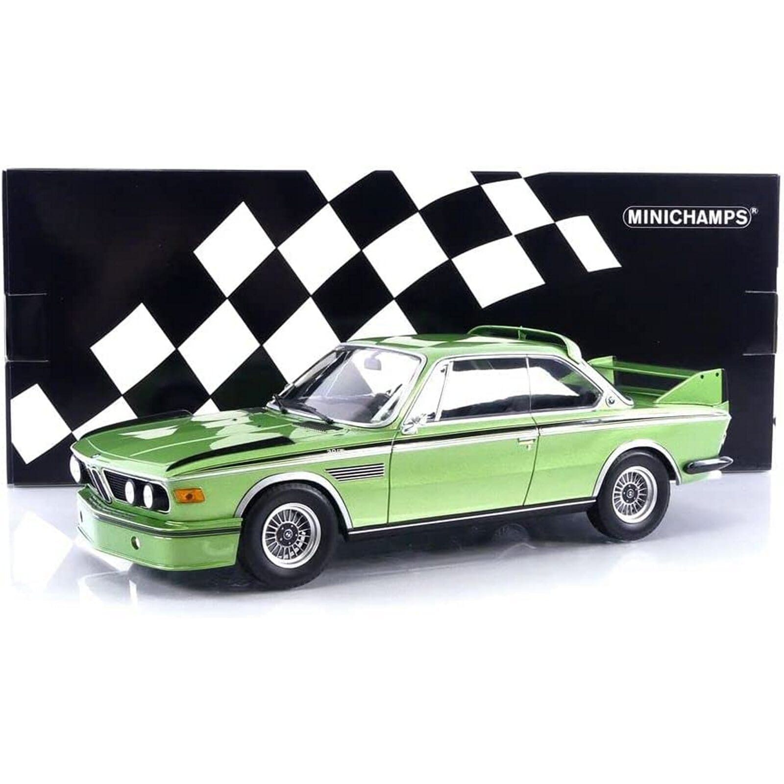 BMW 3.0 CSL Diecast Model 1:18 scale Green Minichamps