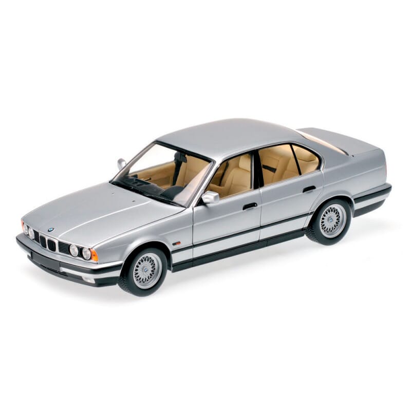 Bmw store e34 diecast