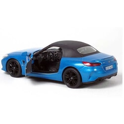 BMW Z4 (With Closed Soft-top 2019) in Blue