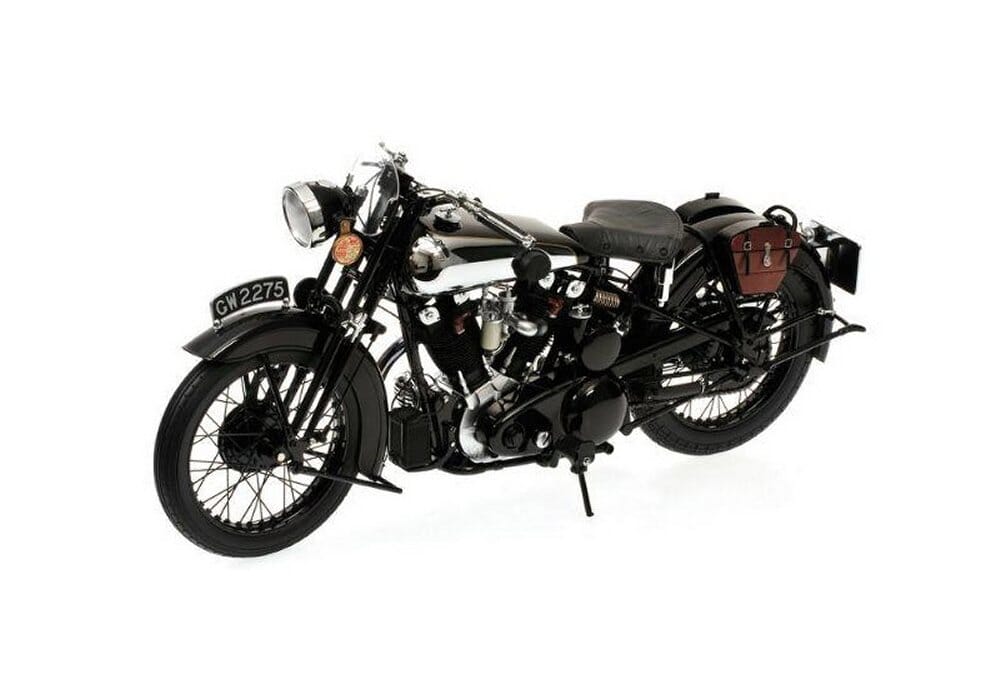 Brough Superior SS100 T E Lawrence Diecast Model 1:12 Black