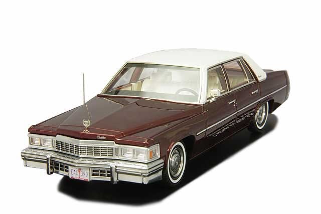 Cadillac Deville Sedan Diecast Model 1:43 scale Burgundy