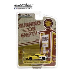 Chevrolet Corvette Stingray Coupe (Running On Empty 2021) in Yellow/White