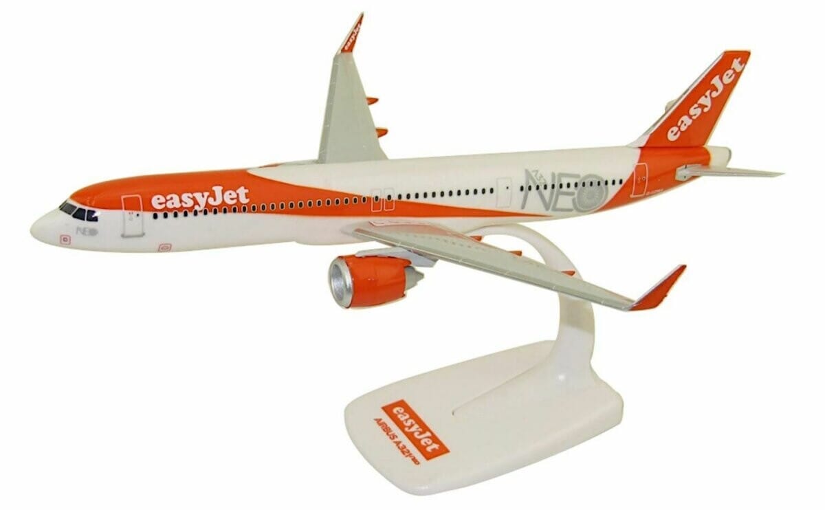 easy jet toy plane