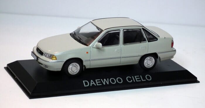 DAEWOO CIELO MODEL DIECAST IXO /IST LEGENDARY CARS 1/43 BA27 