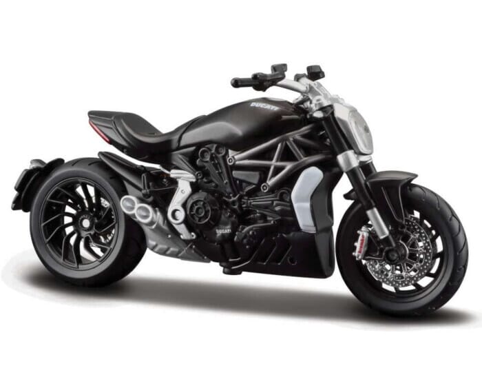 1/18 scale bburago 2016 Ducati Xdiavel S Motorcycle diavel bike Diecast models 