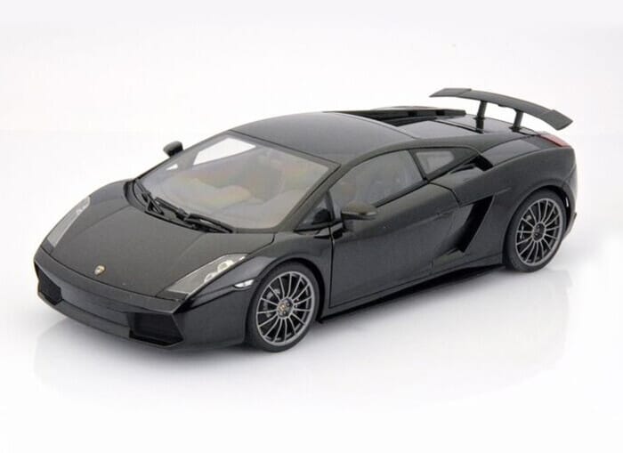 Lamborghini Gallardo White Luxury Сollection Diecast Model Car 1:43 Scale 2003 