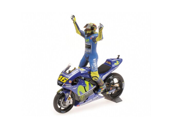 Minichamps Yamaha YZR-M1 Valentino Rossi Winner Assen GP 2017 With Figure 