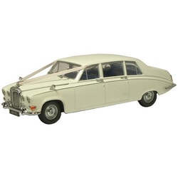 Daimler DS420 Limousine Wedding Car 1:43 scale Oxford Diecast Diecast Model Car