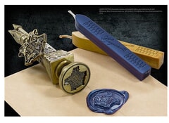 Hogwarts Wax Seal Prop Replica Prop Replica from Harry Potter - Noble Collection NN7085
