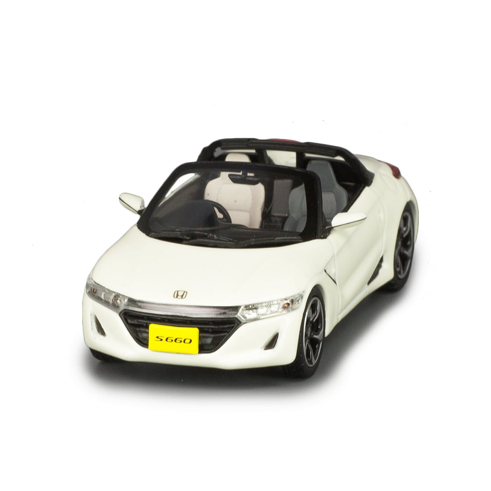 Honda S660 1:43 scale Diecast Model Car by Ebbro in White