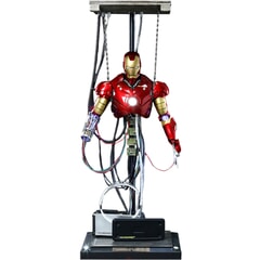 Suit Mark III Figure Iron Man Hot Toys DS003