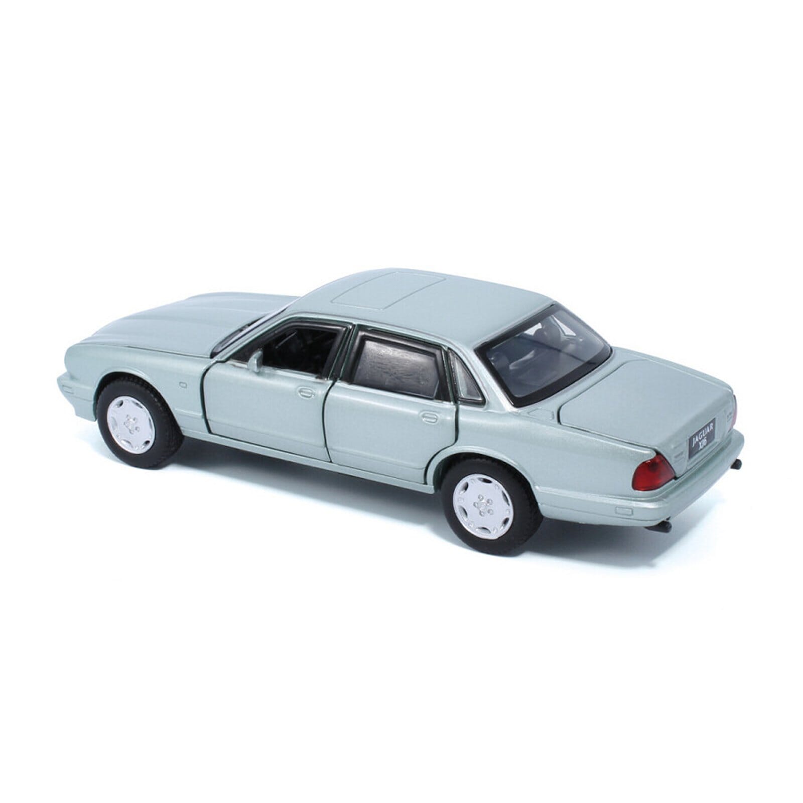 Jaguar Scale Model Cars | Jaguar Diecast Models