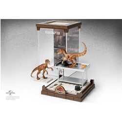 Velociraptor Figure from Jurassic Park - Noble Collection NN2502