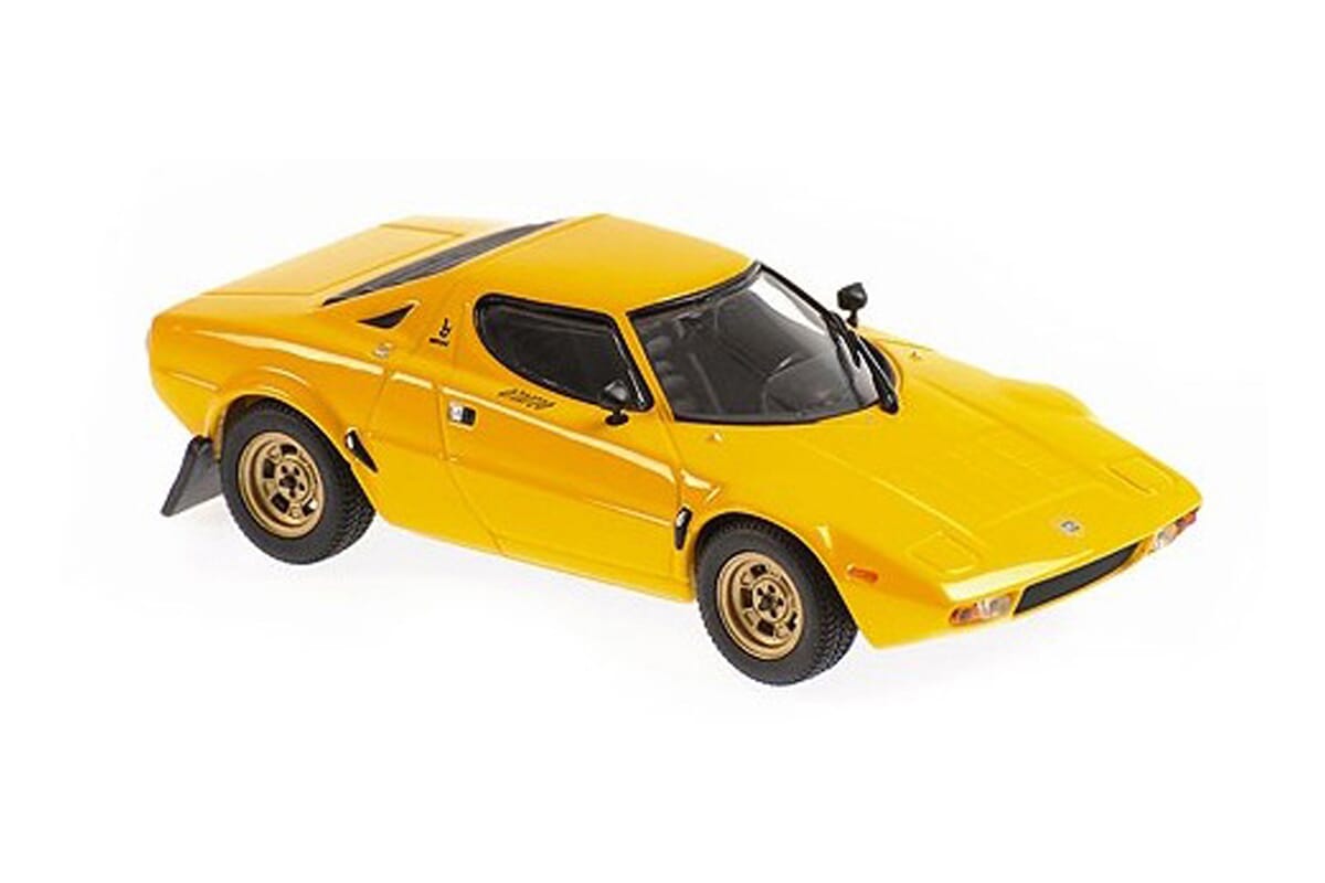 Lancia Stratos Resin Model 1:43 scale Silver Premium X