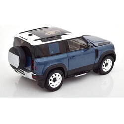 Land Rover Defender 90 (2020) in Tasman Blue