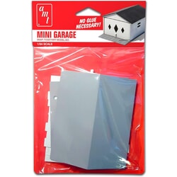 Mini Garage (With Working Door) [Kit]