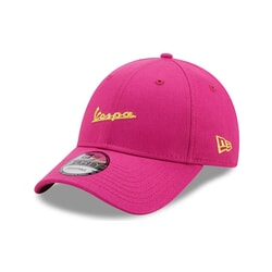 Vespa Essential 9FORTY Curved Peak Cap in Passion Pink