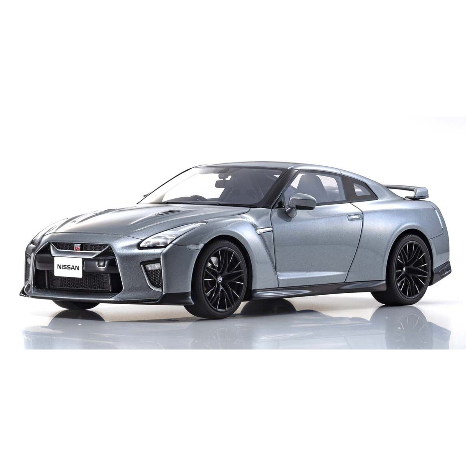 Nissan GT-R Resin Model 1:18 scale Grey Kyosho