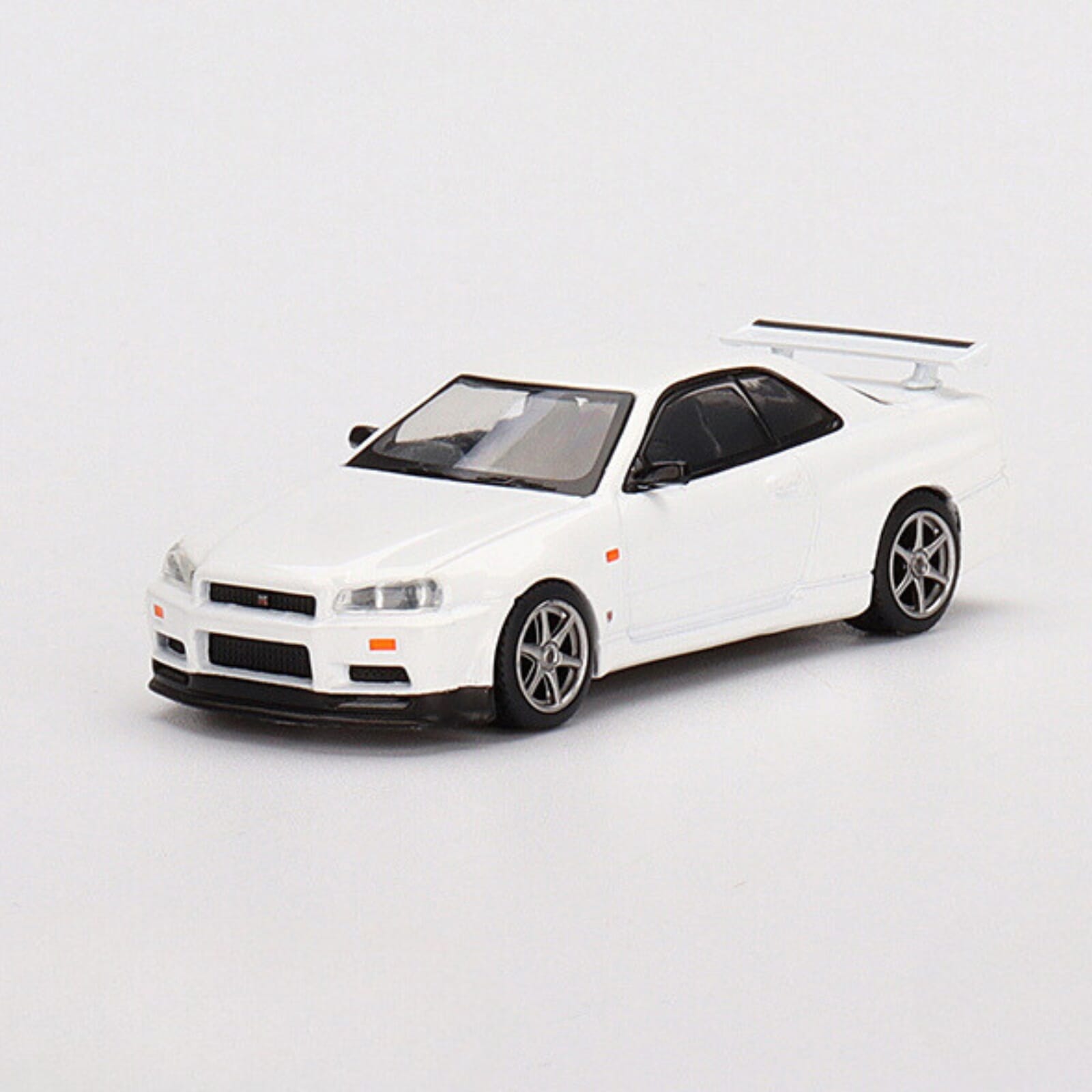 Nissan Skyline GT-R R34 Diecast Model 1:64 scale White