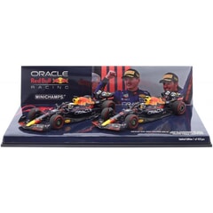 Red Bull Racing RB18 Diecast Model 1:43 scale Max Verstappen