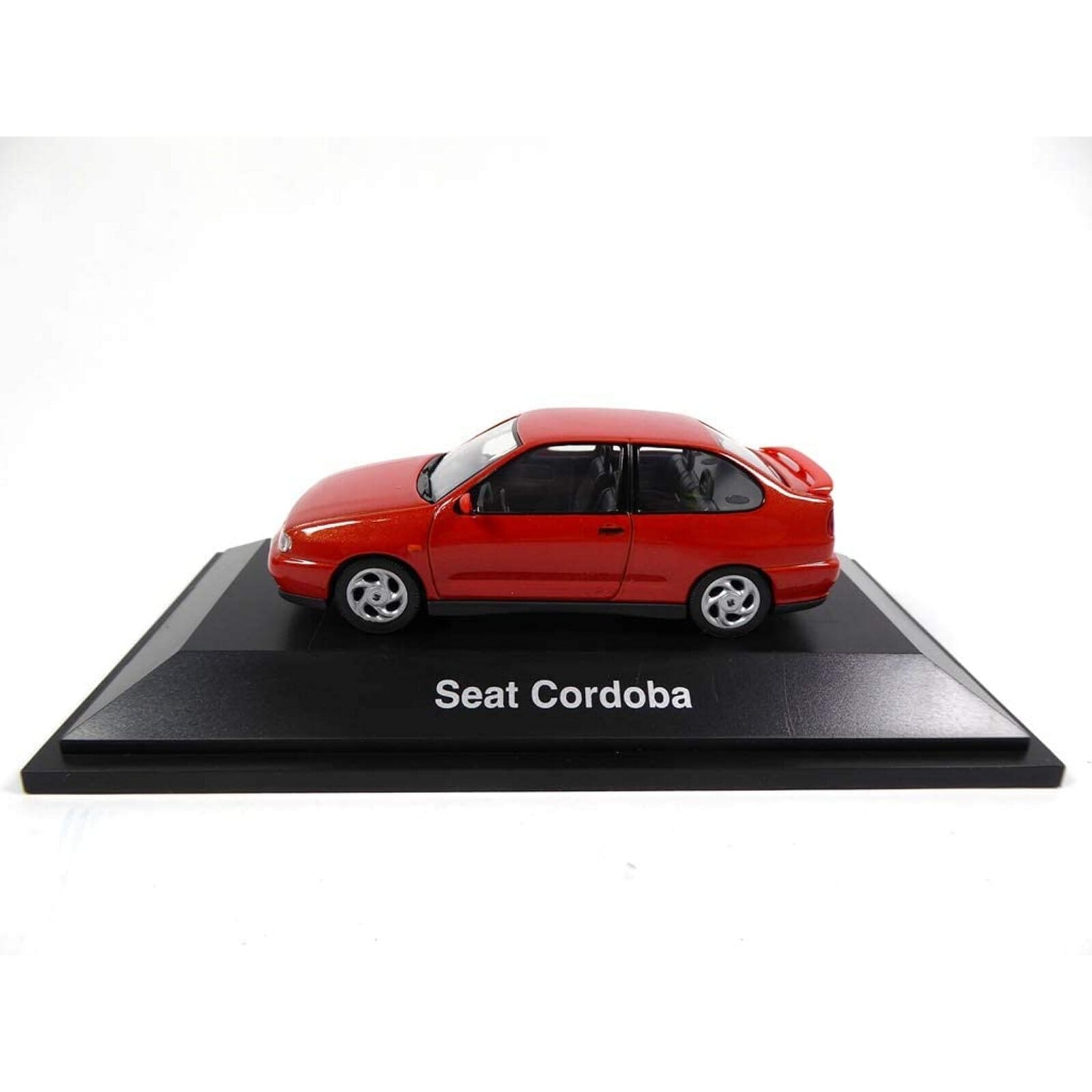 Diecast model cheap car dealers