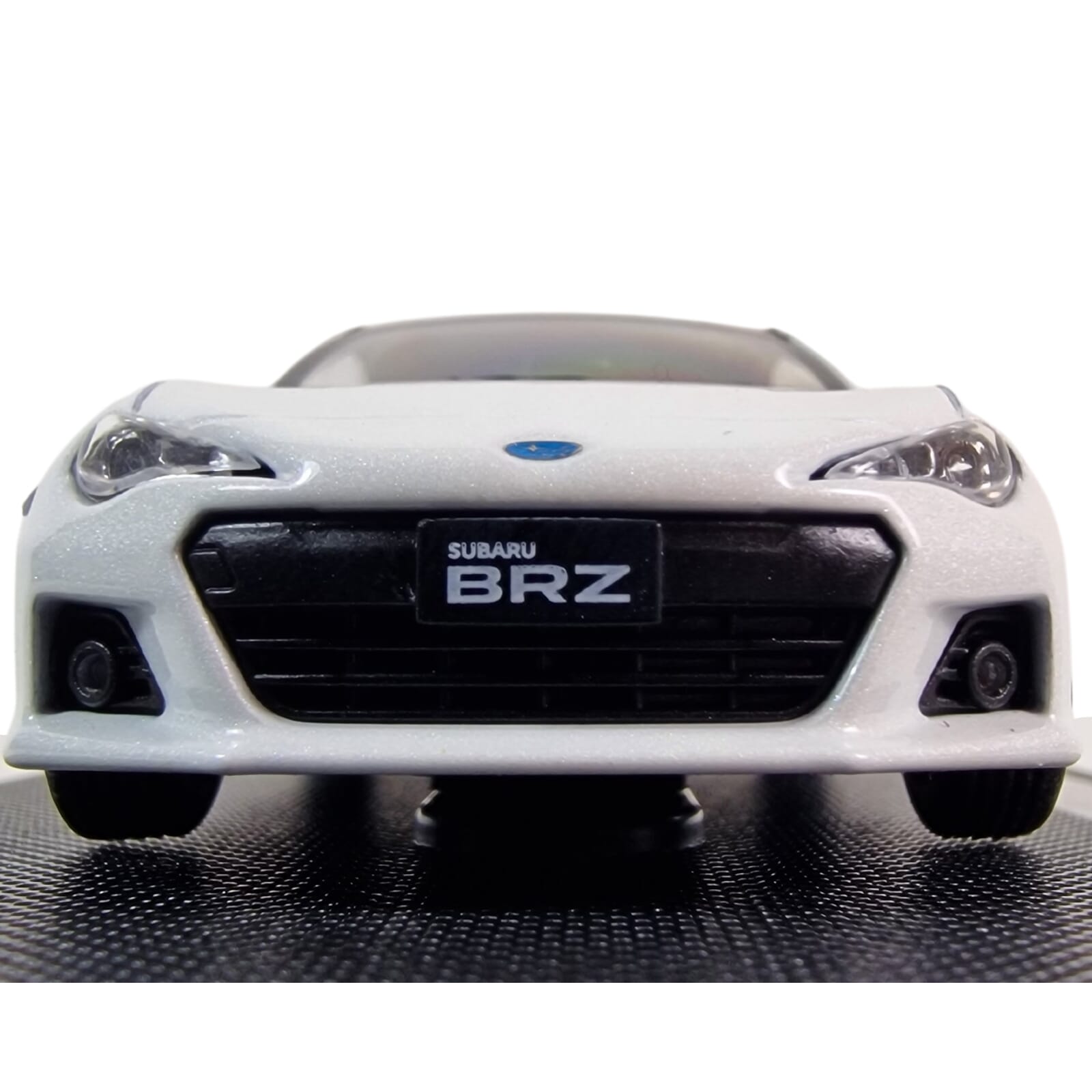 Subaru BRZ Diecast Model 1 43 scale White Ebbro