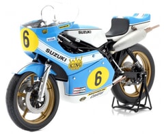 Suzuki XR 14 Barry Sheene (Assen GP 1975) in Blue and White